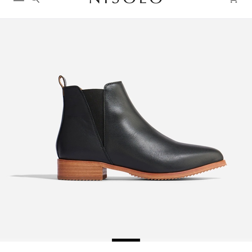 Nisolo as 7.5 Eva Chelsea Boot Black
